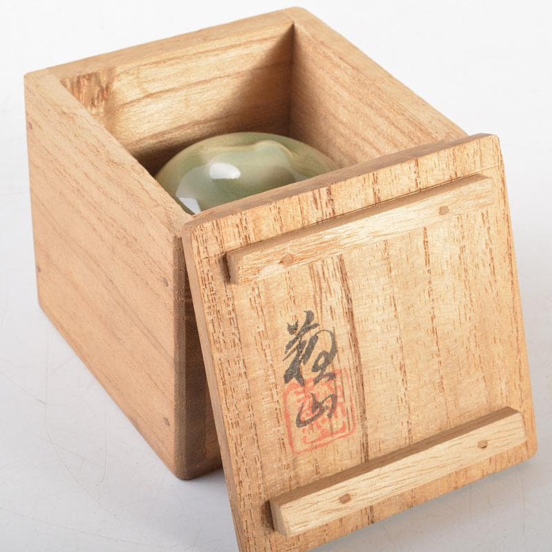 茶道具　諏訪蘇山作　青磁　牛　香合　共箱　M　R7261