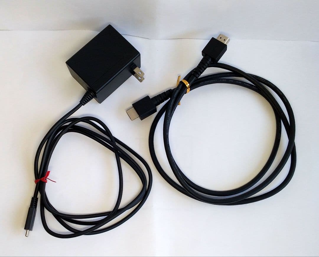 Nintendo Switch　ニンテンドースイッチ　新型　双方向スイッチも