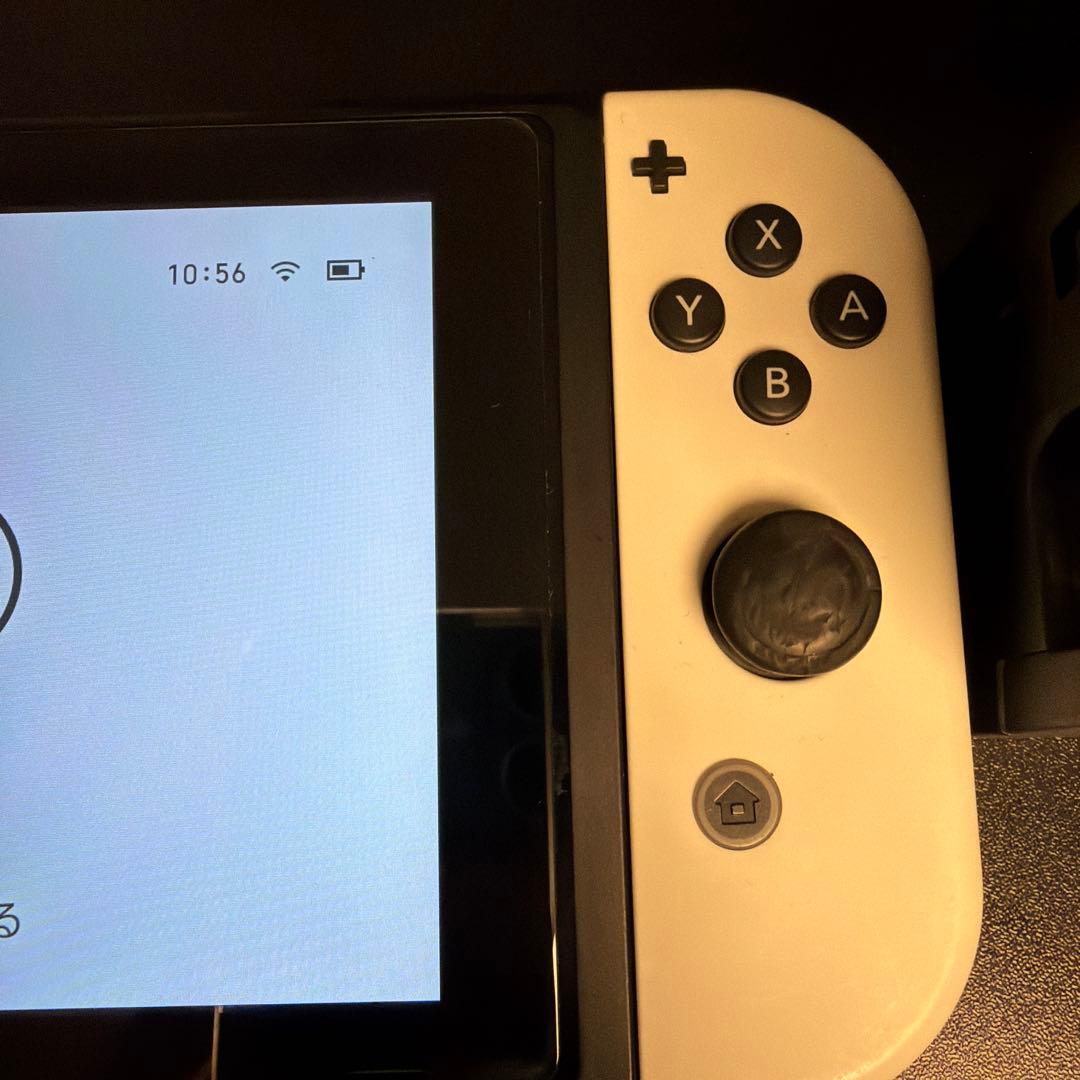 Nintendo Switch 本体 ホワイト/ブラック キャリングケース付き