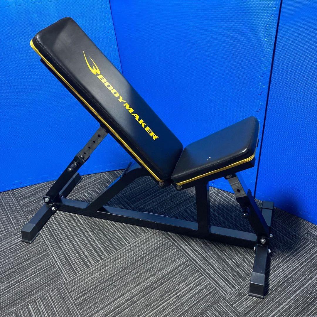 フラット インクラインベンチ。 ボディメーカー