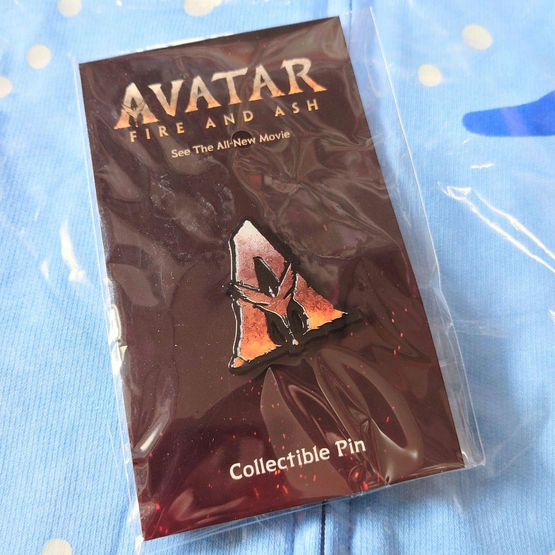 ★アバター：ファイヤー・アンド・アッシュ　リバーシブルパーカー ピンバッジ★