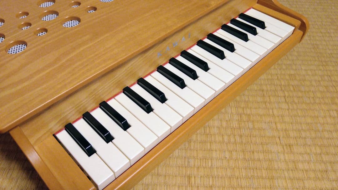 KAWAI ミニピアノ P-32 日本製　ナチュラル色