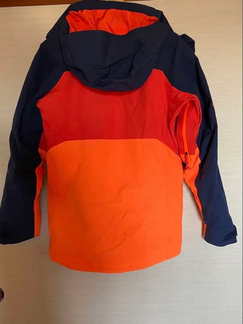 BURTON akスノーボードウェアー