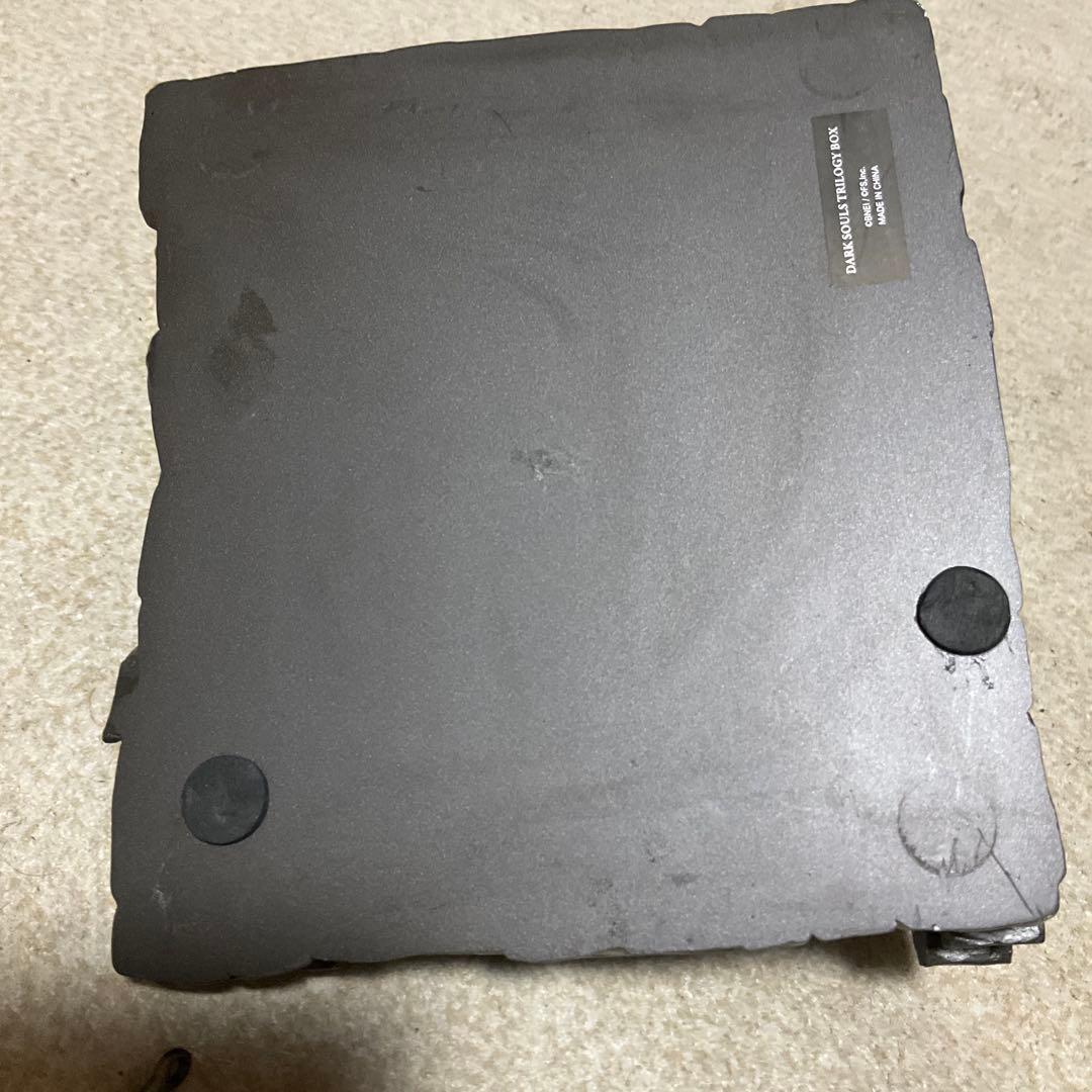 フィギュア　DARK SOULS TRILOGY BOX 同梱品