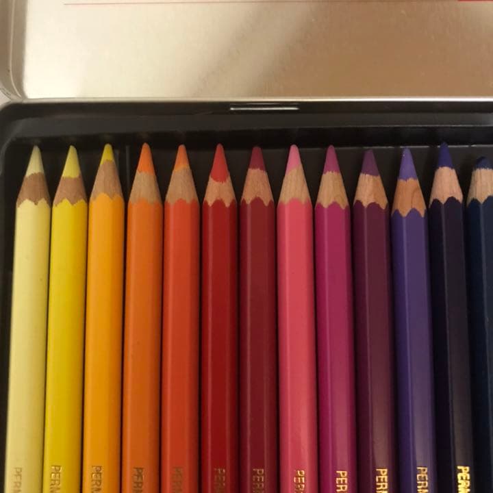 caran d'ache 油性 色鉛筆 30色