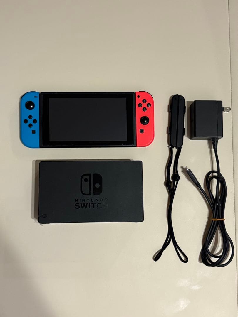 【美品】任天堂　Switch本体
