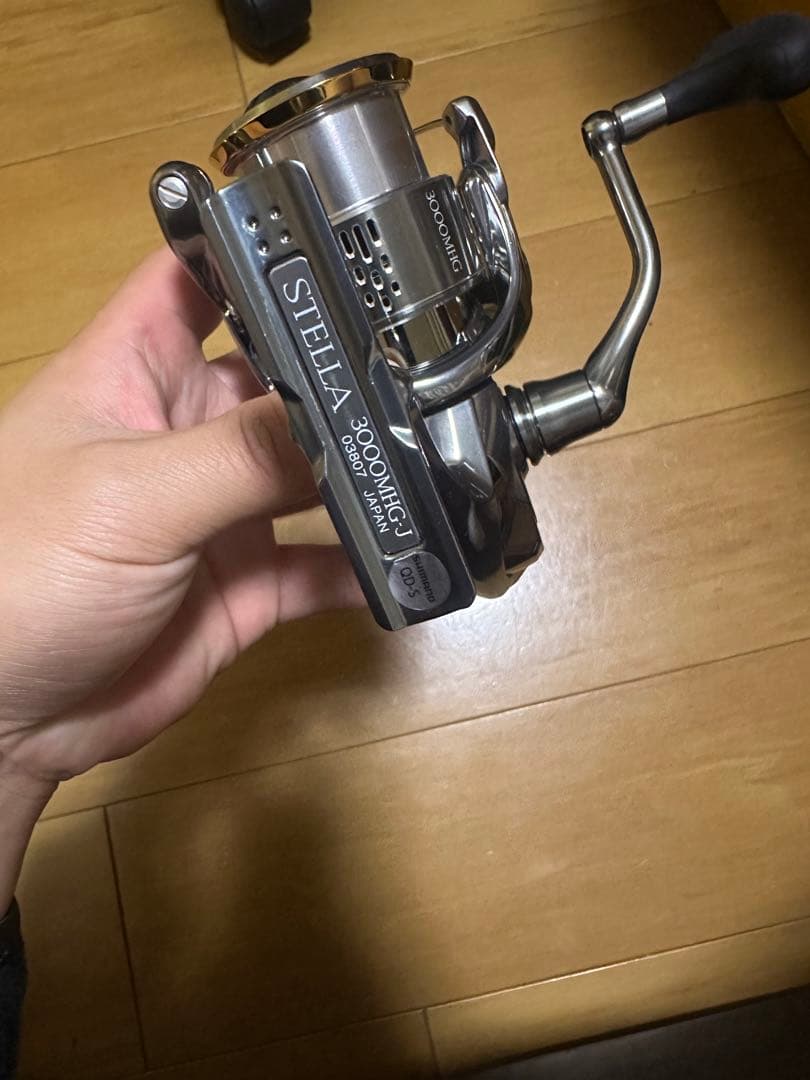 18STELLA 3000MHG スピニングリール