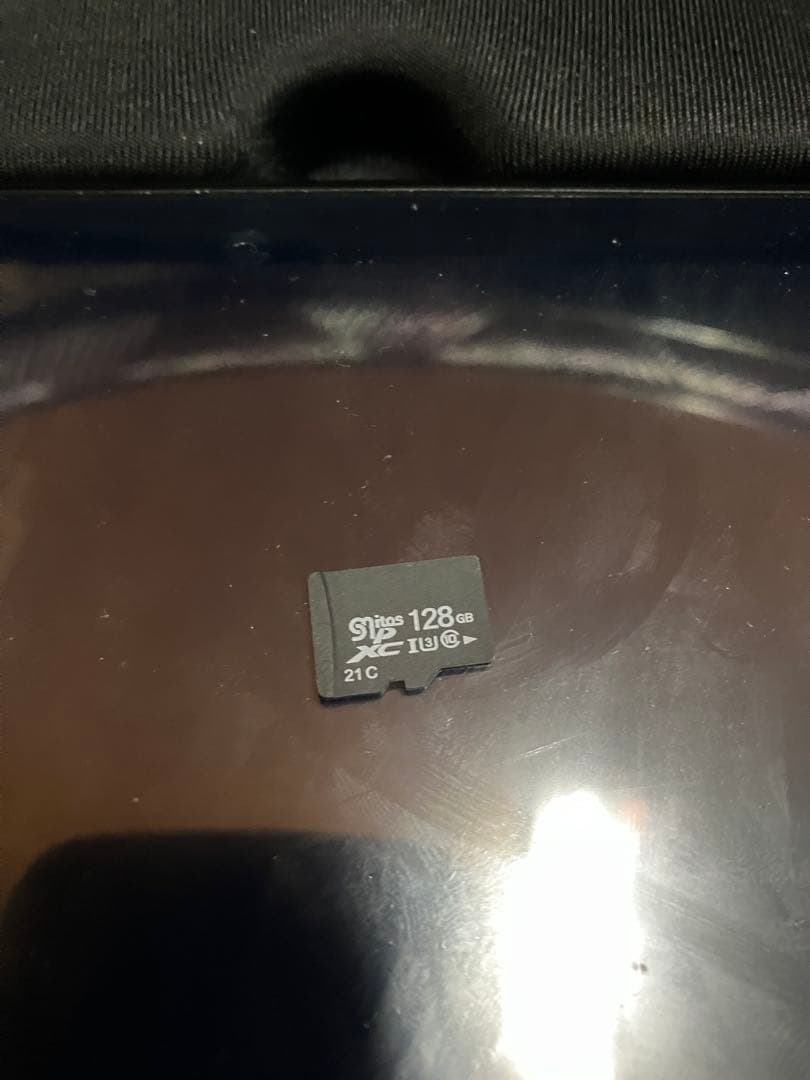 Switch本体、ジョイコン2個セット、128GBSDカード、周辺機器セット