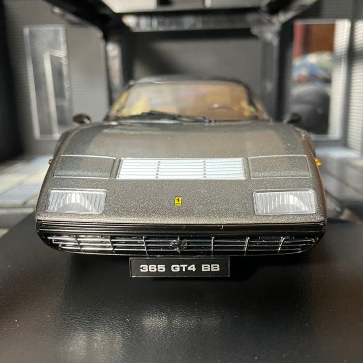 新品未展示品　KKスケール 1/18 フェラーリ 365 GT4 BB 1973
