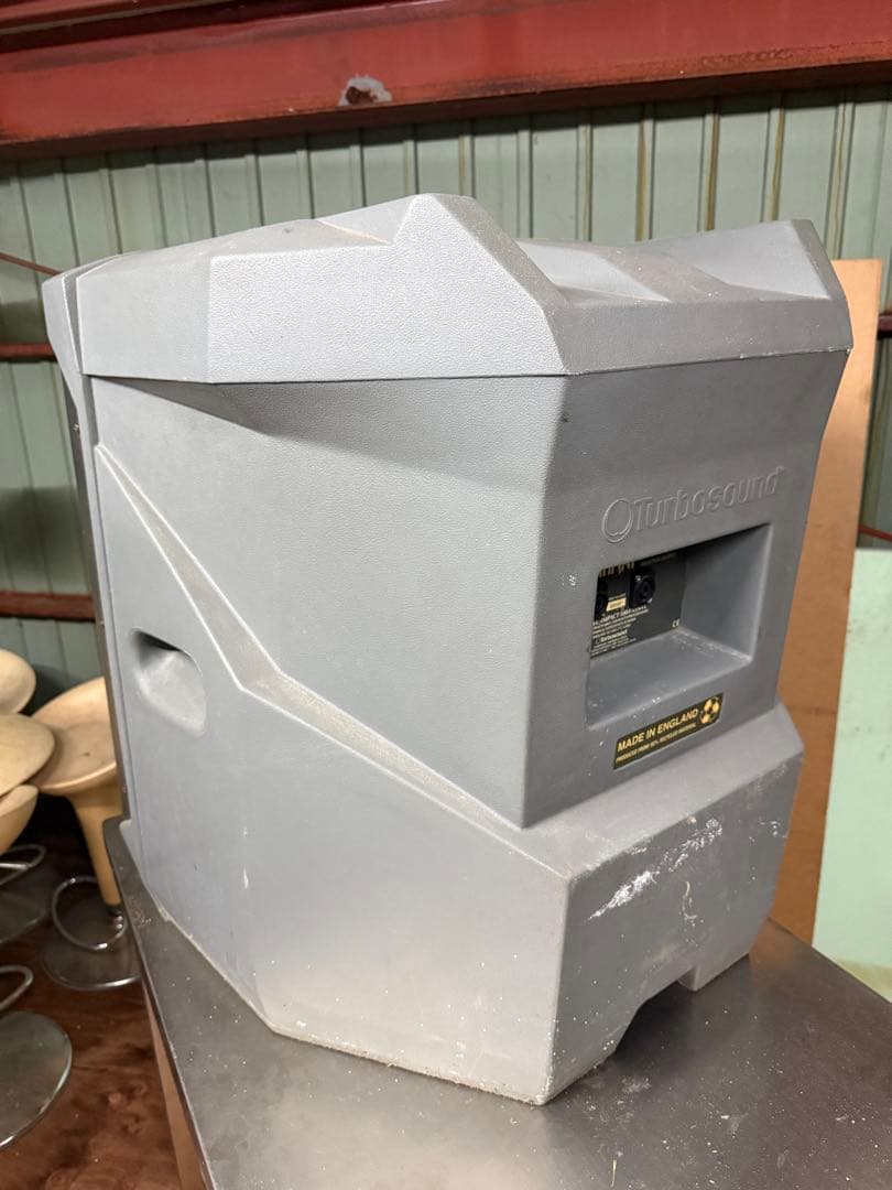 Turbosound Impact180 Passive 18” サブウーハー