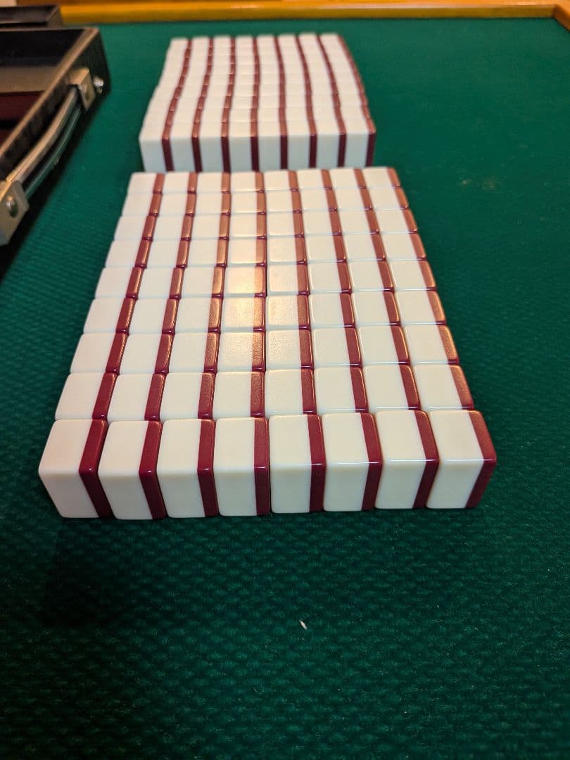 未使用　麻雀牌　あずき色　重量牌