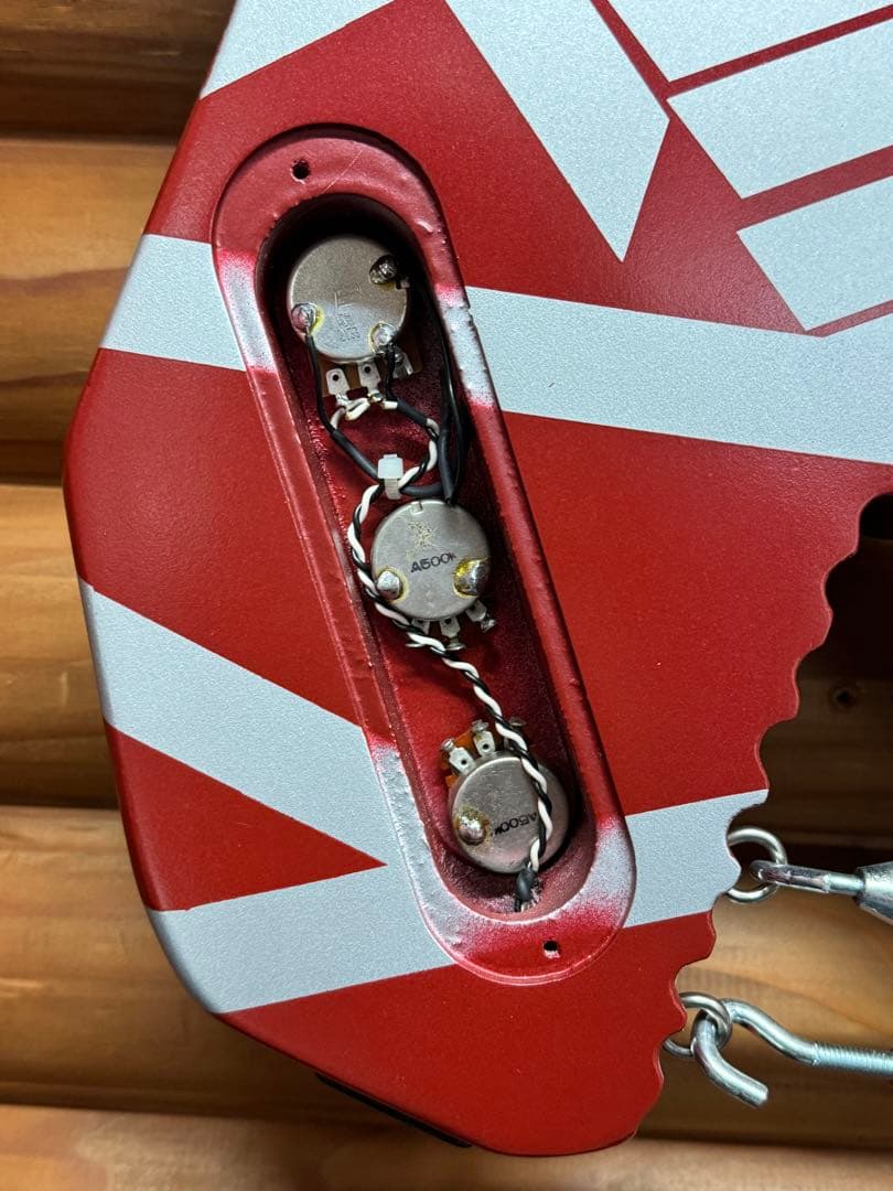 EVH STRIPE SHARK レプリカ