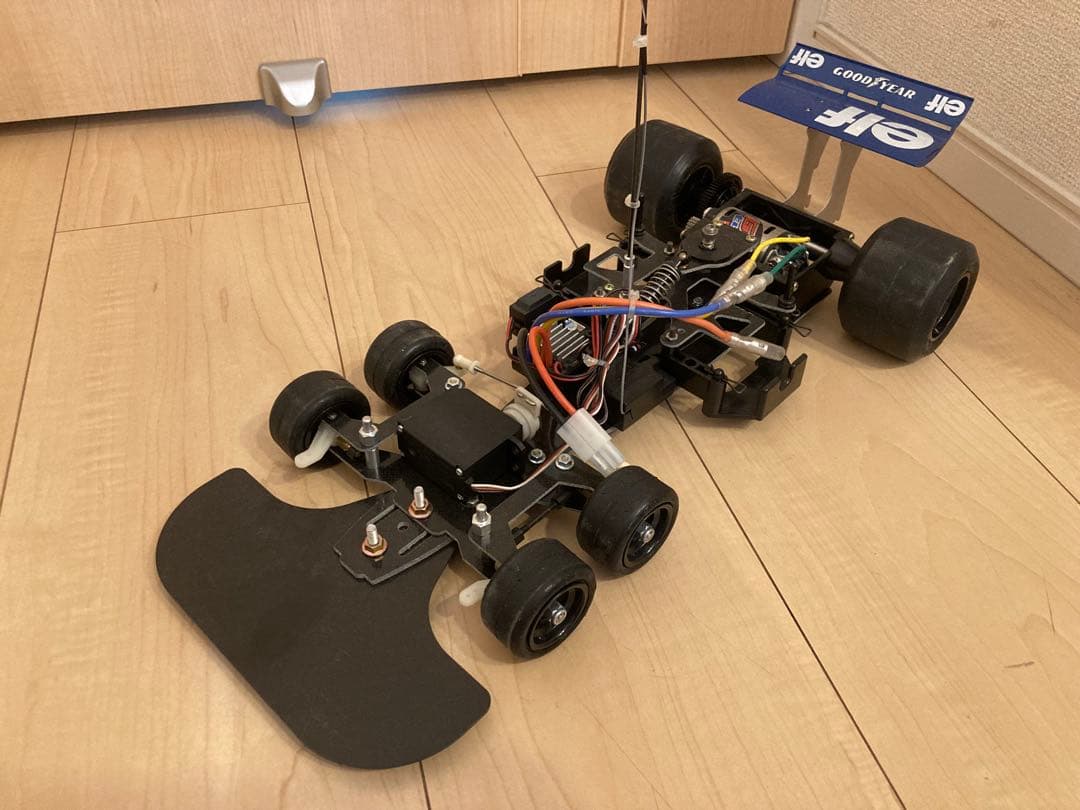 Tamiya Tyrrell P34 RCカー 6輪　1/10 フルセット