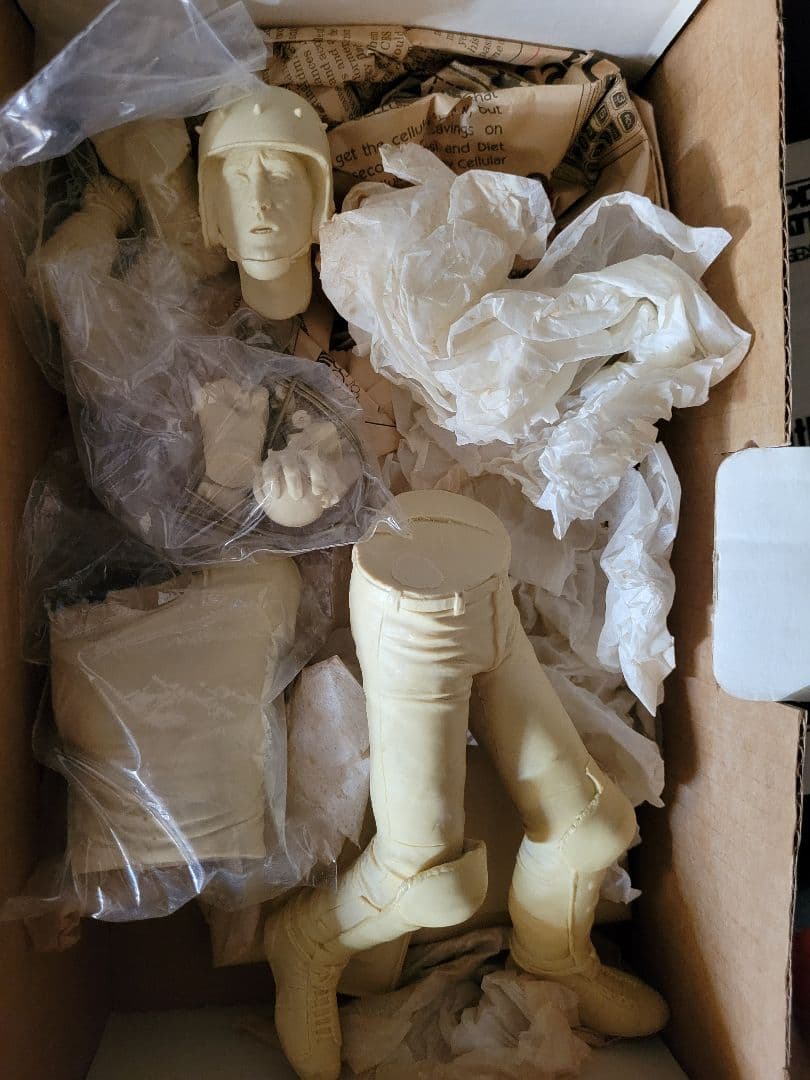 【新春セール】1/6海外ガレージキット「ローラーボール ジョナサンE」