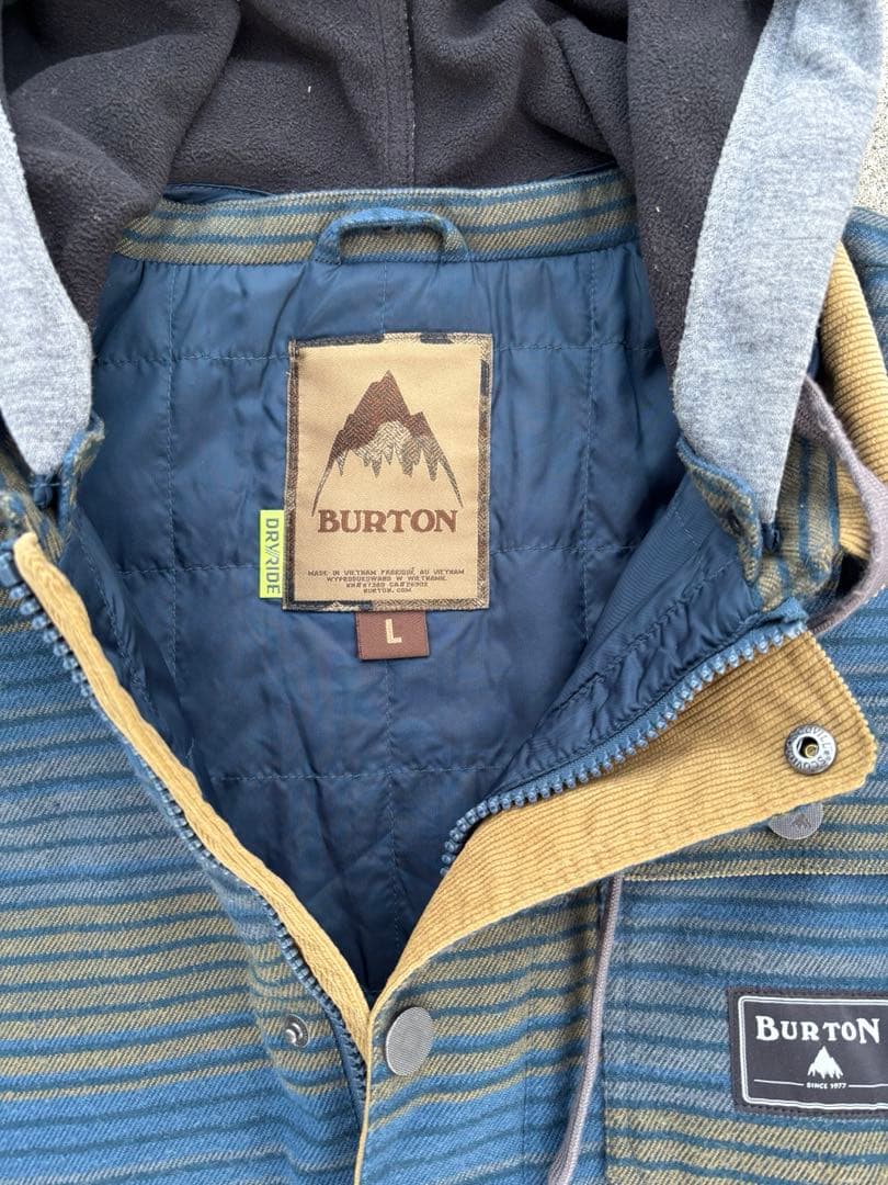 Burton フード付きジャケット スキーウェア　スノーボードウェア