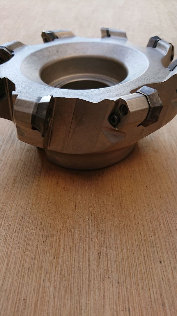 イスカル (ISCAR) フライスカッター+チップ12枚