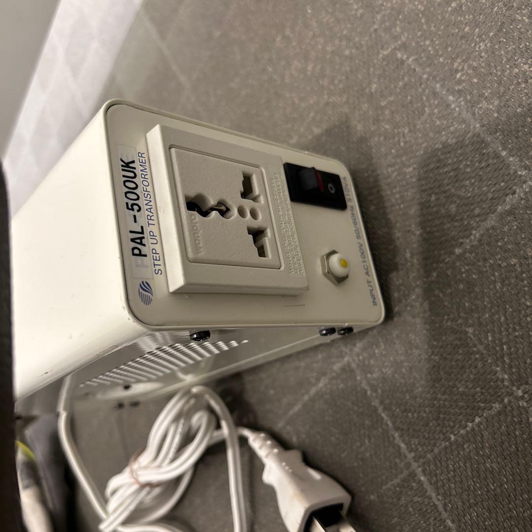 ステップアップトランス（昇圧変圧器）