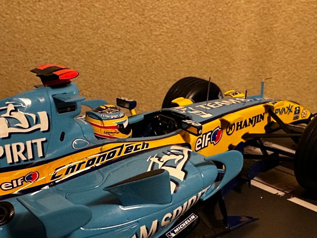 1/18 ルノー R26 2位 ブラジルGP F1 2006 F.アロンソ