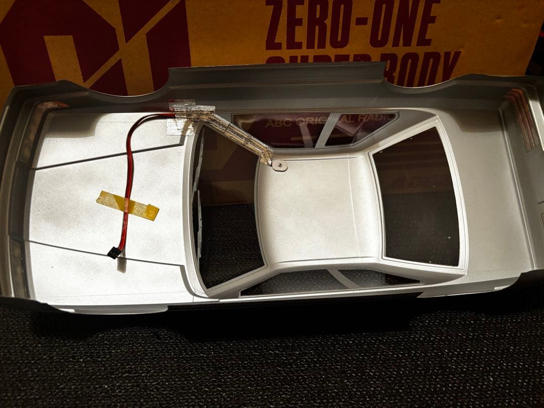 ABCホビー　レパード F31 前期型 ボディ（港302仕様)