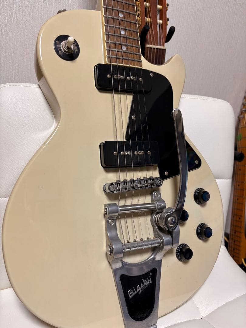 Blitz レスポールタイプ　エレキギター 奥田民生　ビグズビー搭載