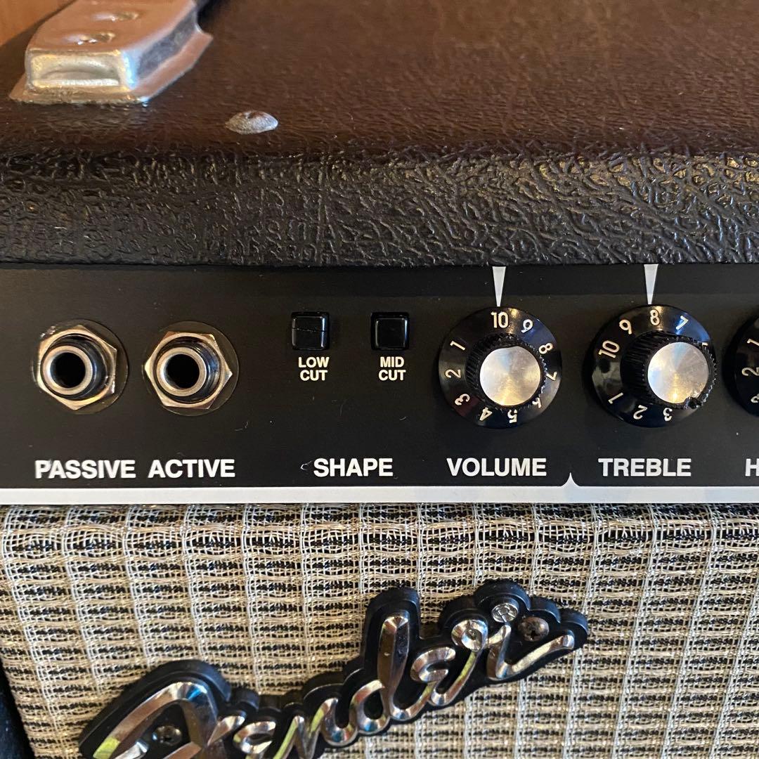 ベース Fender Bassman Classic BMC-40CE