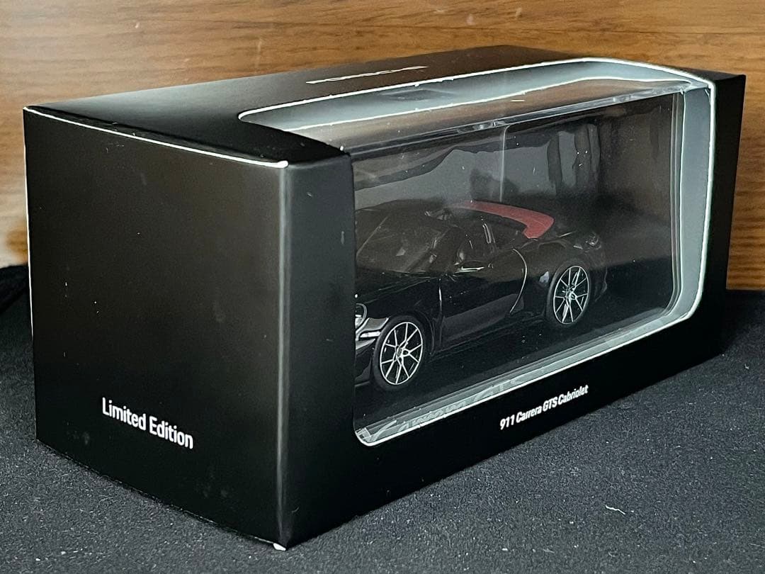 1/43 特注 ミニチャンプス ポルシェ 992.2 カレラ GTS ブラック