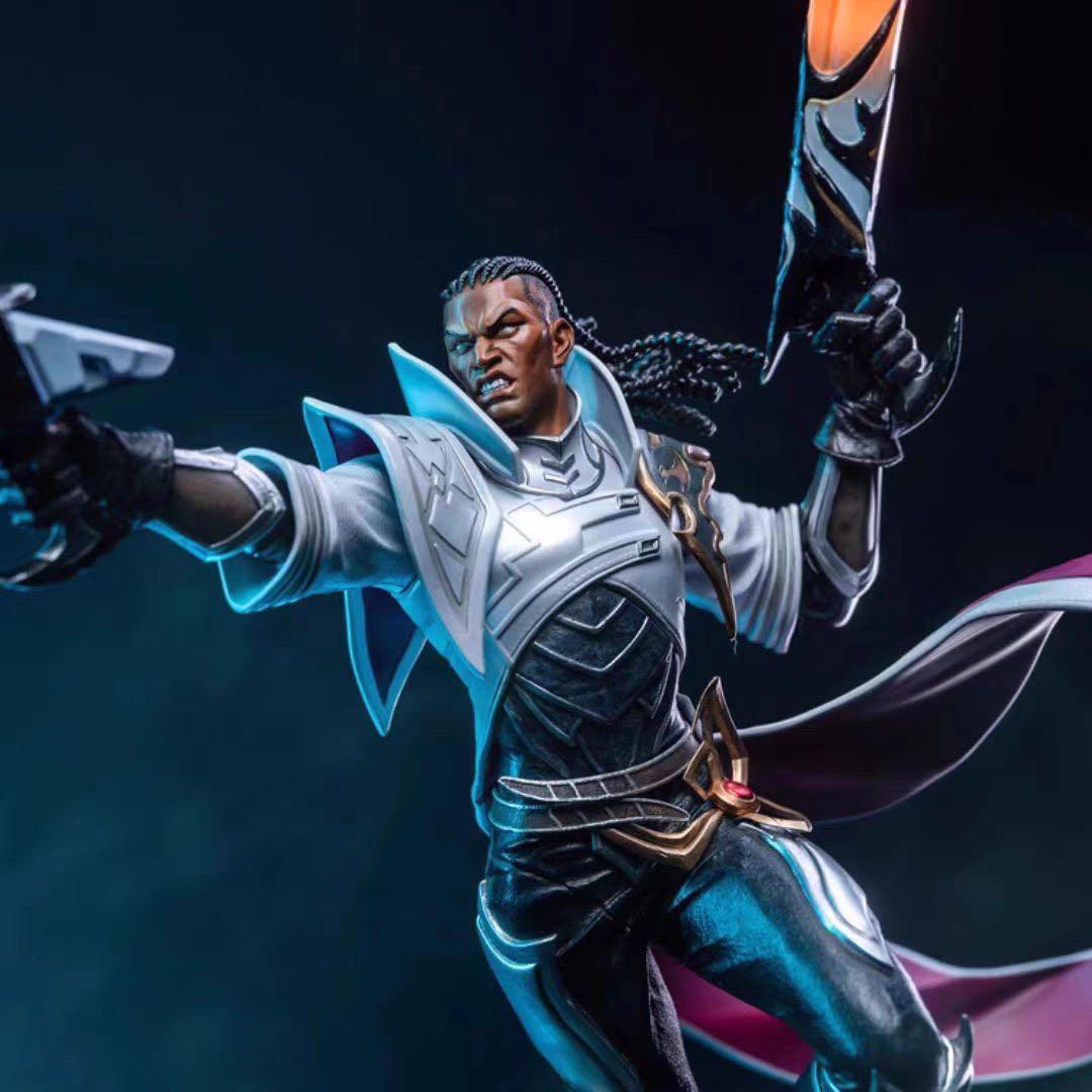 League of Legends ガレージキット　ルシアン フィギュア