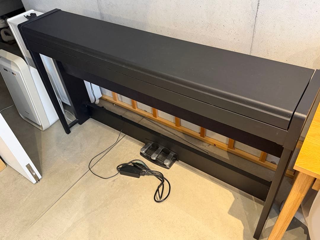 KORG C1 Air BK コルグ 椅子(純正) 付【世田谷引取可】