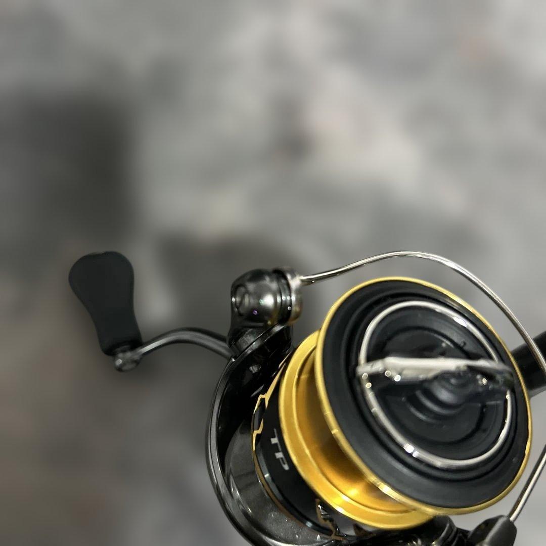 【美品】20ツインパワーC2000S ios ラインローラーカスタム