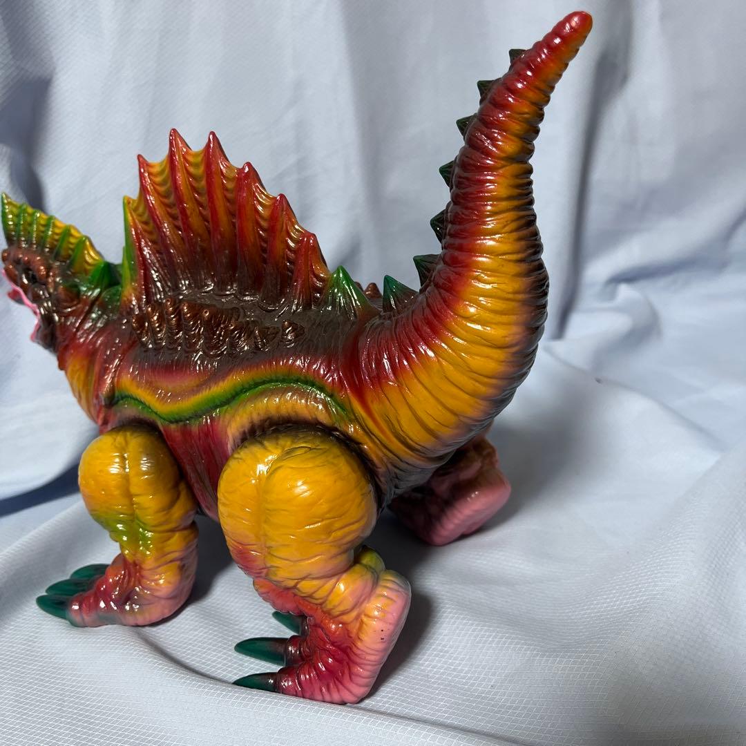 ガヴァドン　ソフビ　楳図かずお版　ウルトラマン　フューチャー