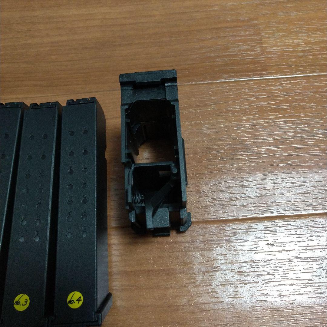 CAT製 ブラックPCCマガジン 5個セットとホルダー