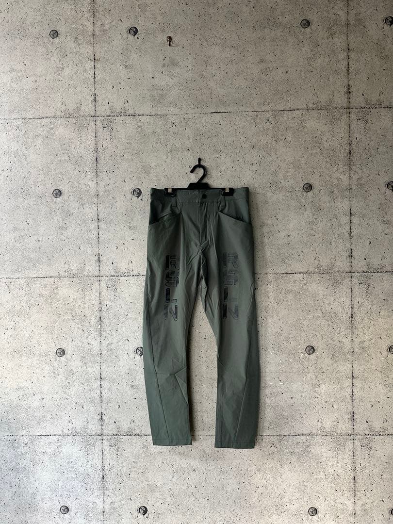 【新品未使用】サイズ4 メンズ パンツ ラッセルノ 1764