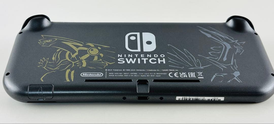 ほぼ新品 ニンテンドー スイッチ ライト ディアルガ パルキア 本体 lite