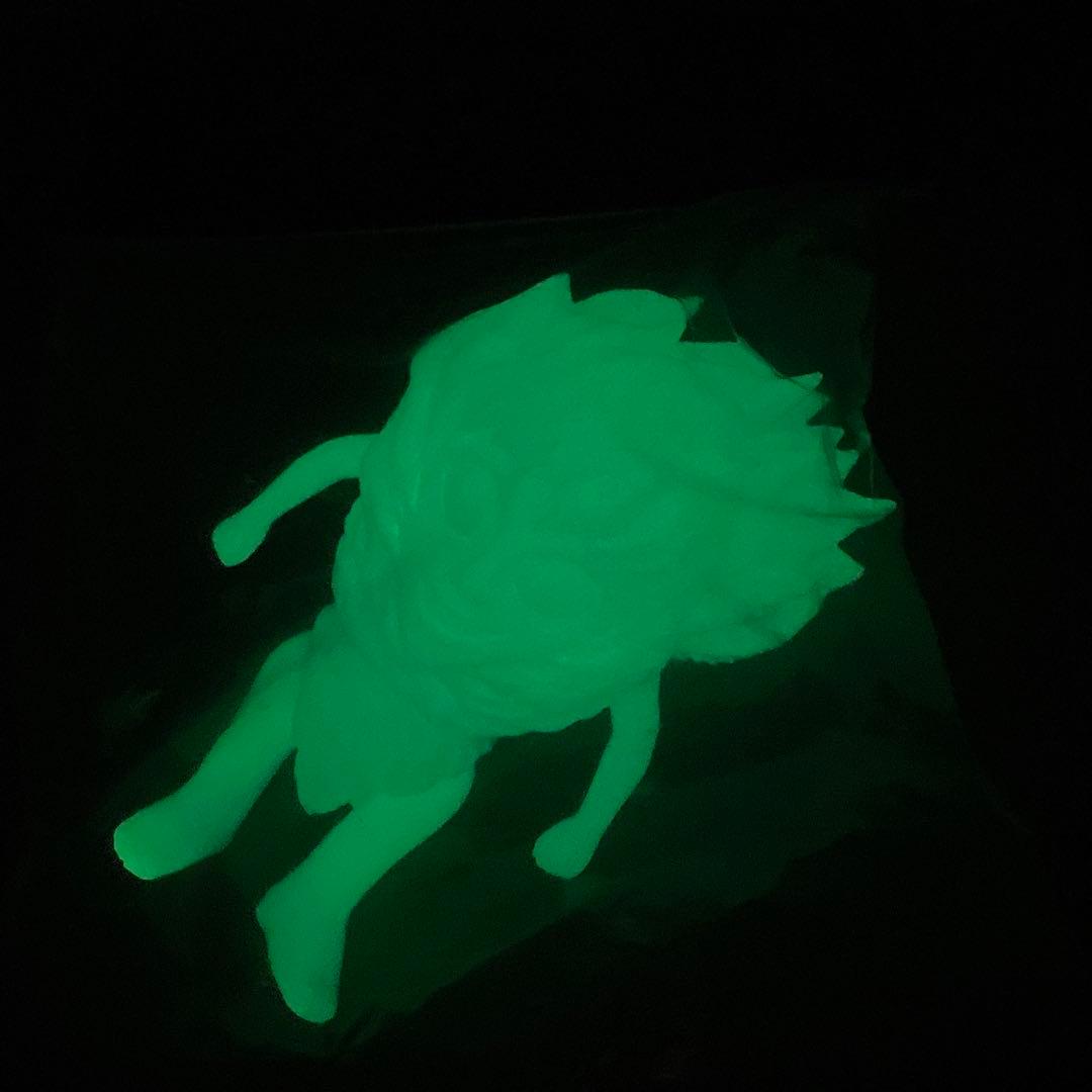 ENKA VYNLスーフェス限定 サイコジェニー 蓄光ブルー ソフビ