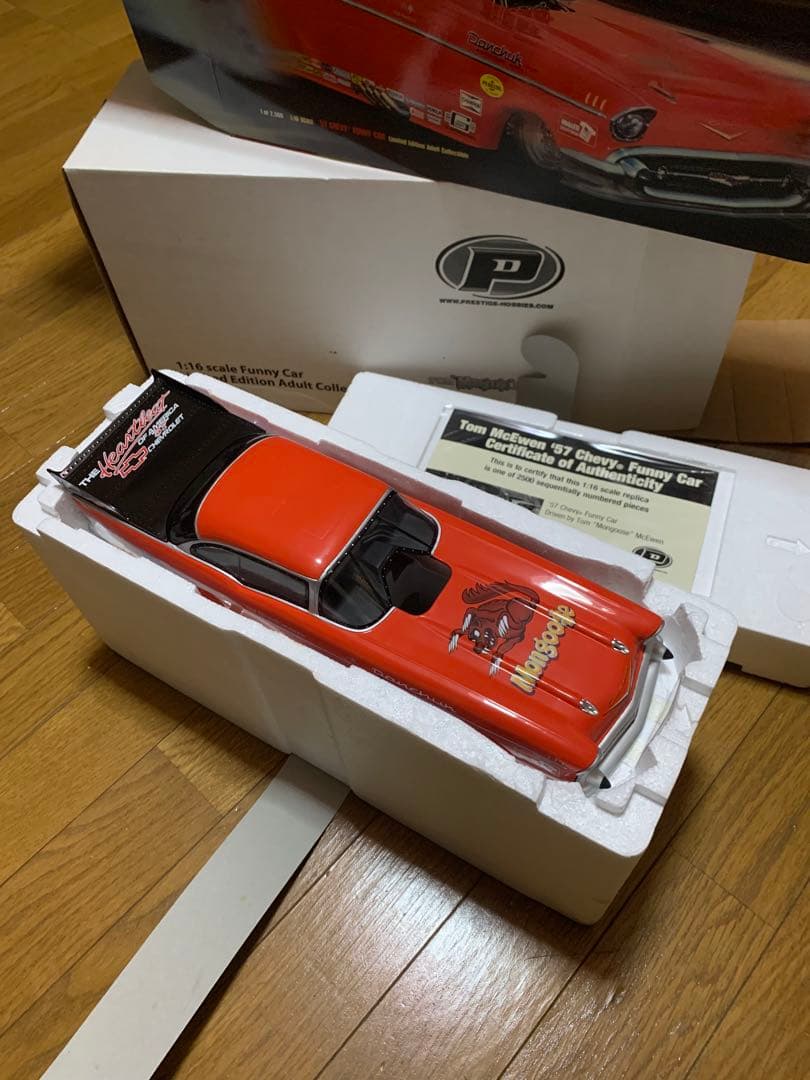 ミニカー 1:16 Tom Mon McEwen 57 Chevy NHRA