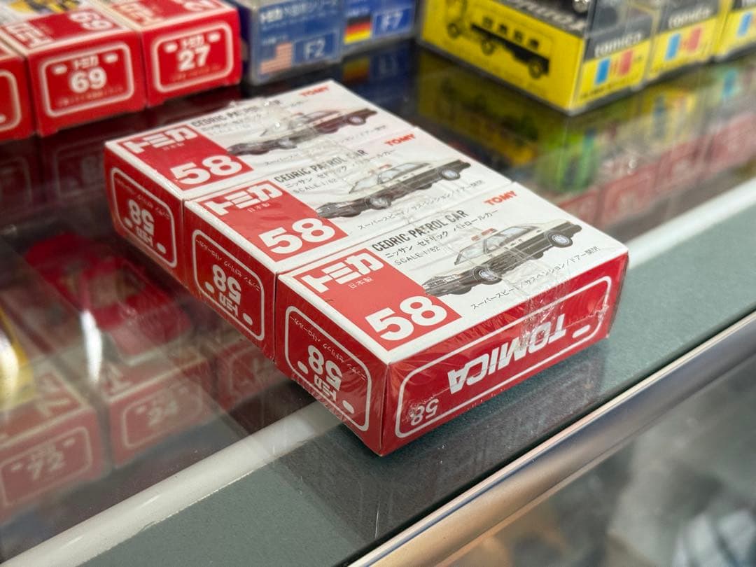 トミカ ニッサン セドリック パトロールカー 日本製 未開封 3台