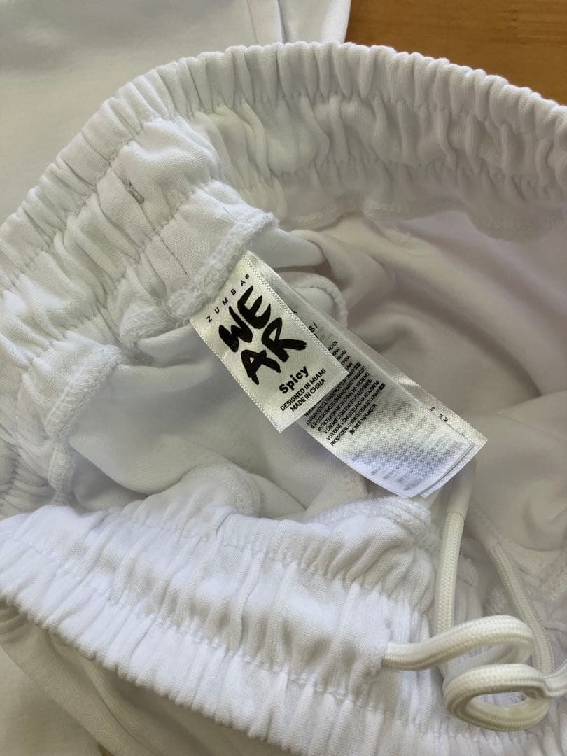 正規品 ZUMBA パンツ S