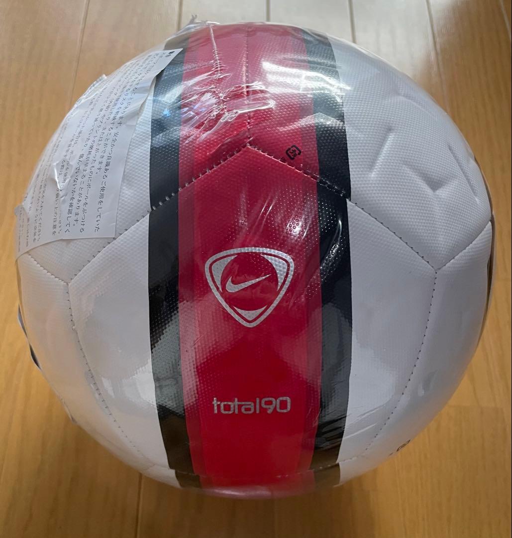 アカデミー　NIKE TOTAL 90 5号級　サッカーボール