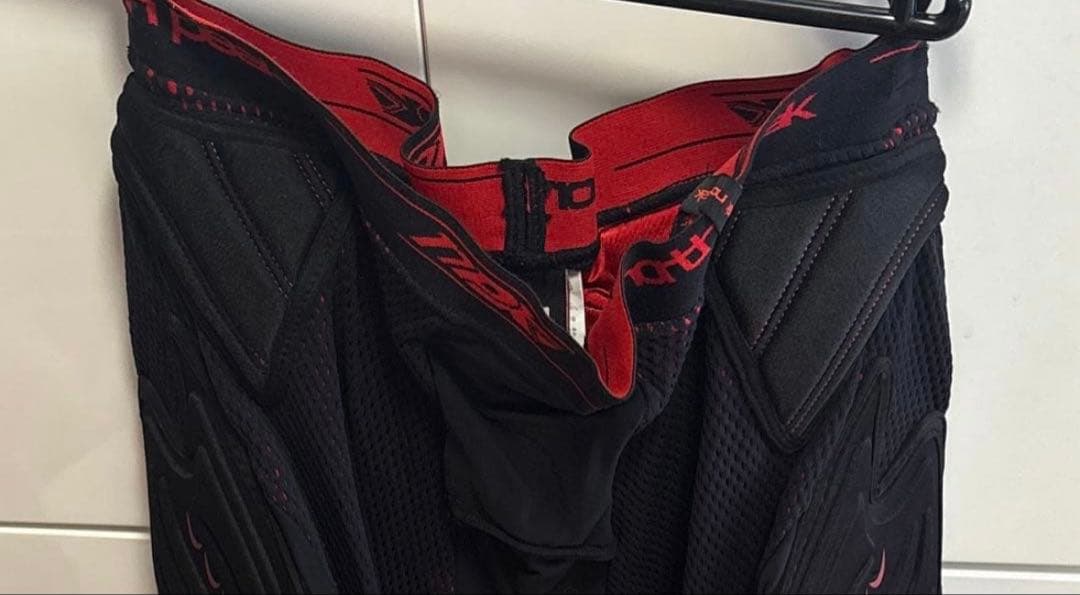 northpeak BLACK 黒　上下　X L タグ付き　インナープロテクター