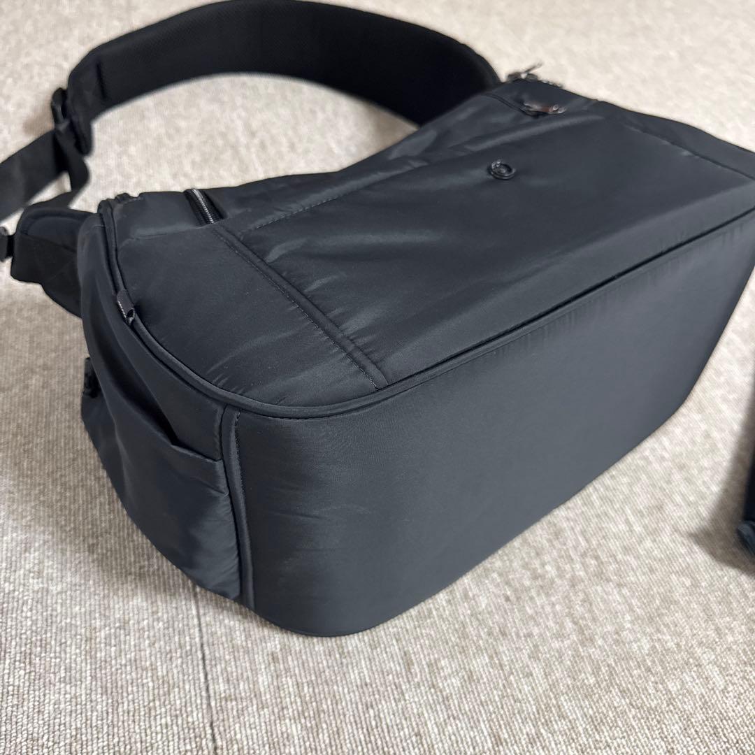 SSOOOK ブラック Vスマートバッグ