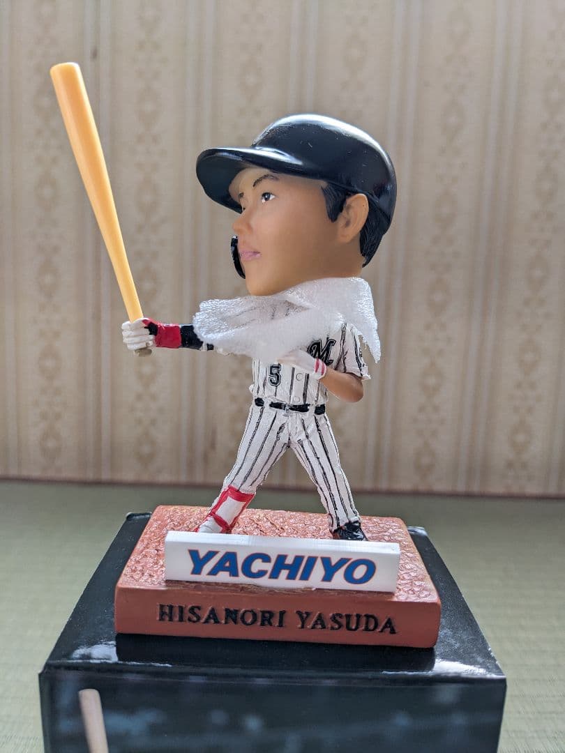 安田尚憲ボブルヘッド　石川歩・角中勝也フェイスタオル