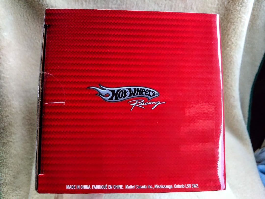 ミニカー Ferrari F2007 Constructors Champion+F10