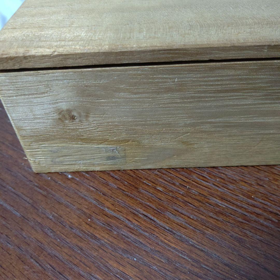 勾玉型の風鎮箱入り　検　めのうの店川島　伝統工芸　瑪瑙　碧玉　掛軸　出雲石　書道