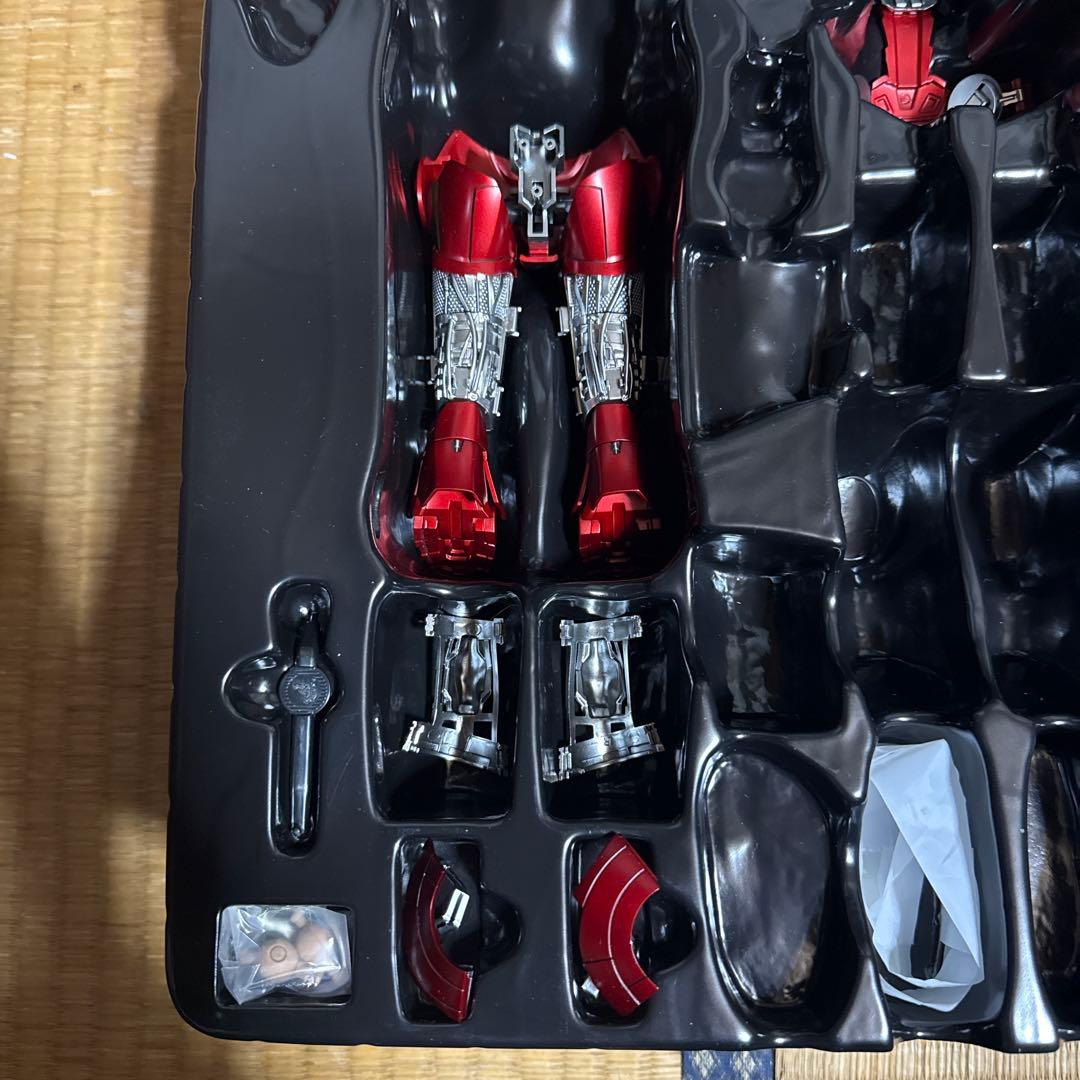 ホットトイズ アイアンマン マーク7 スーツアップ版