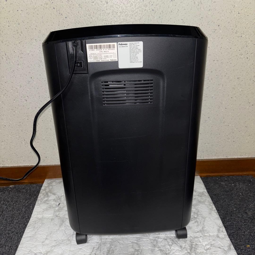 Fellowes シュレッダー　210MC
