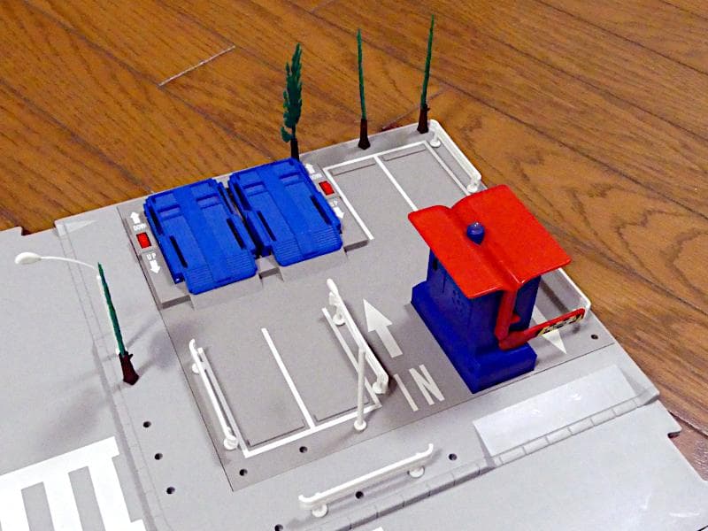 【中古】トミカタウン DXひろがるまちセット 欠品あり ファミリーマート・郵便局