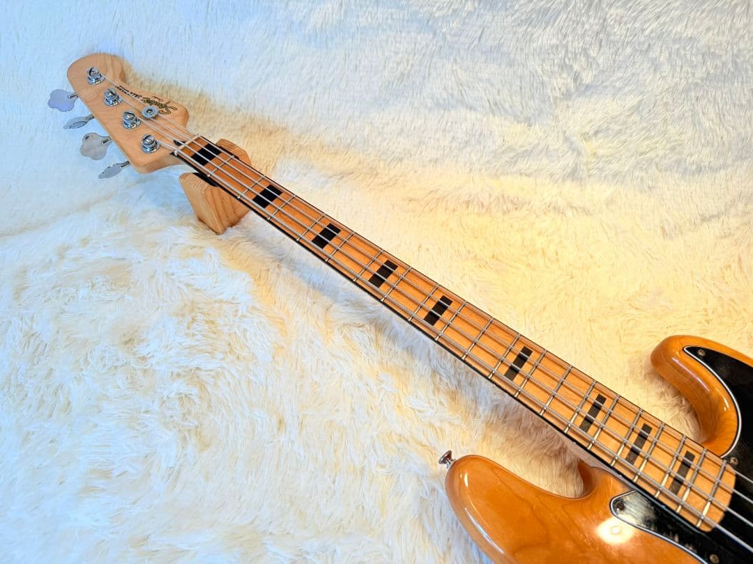 替え玉無料squier Classic Vibe70sジャズベース