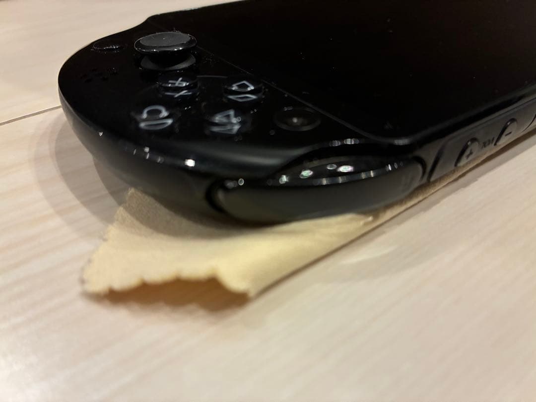 PSvita PCH-2000 ブラック