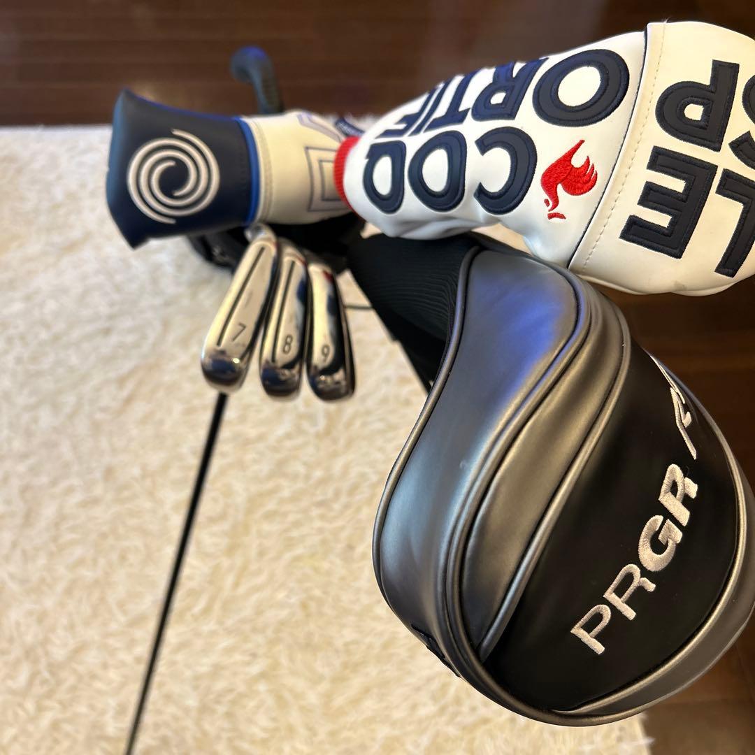 早い者勝ち【美品】OAKLEY セルフスタンドバッグ フード付き　ブラック