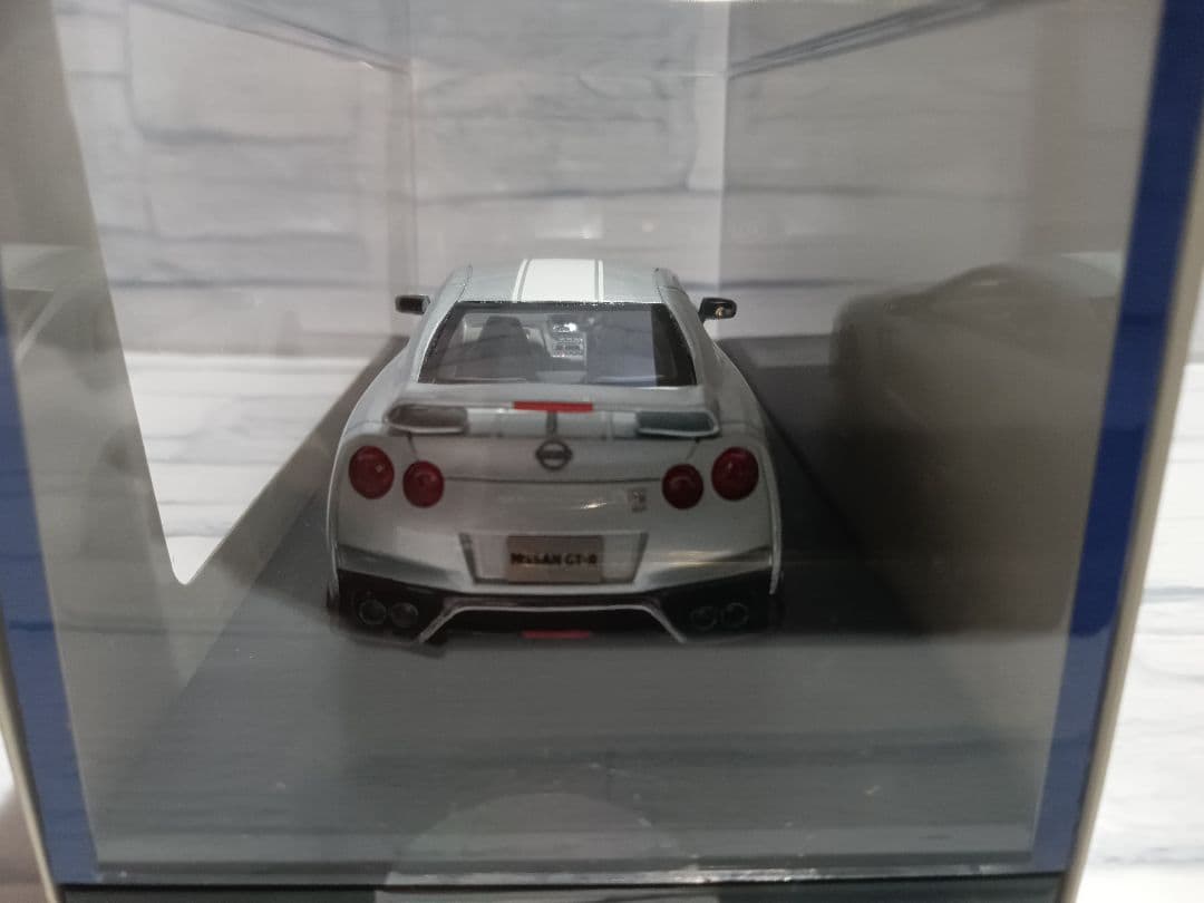 1/43 ハイストーリー　日産　GT-R R35 50th記念車　ミニカー